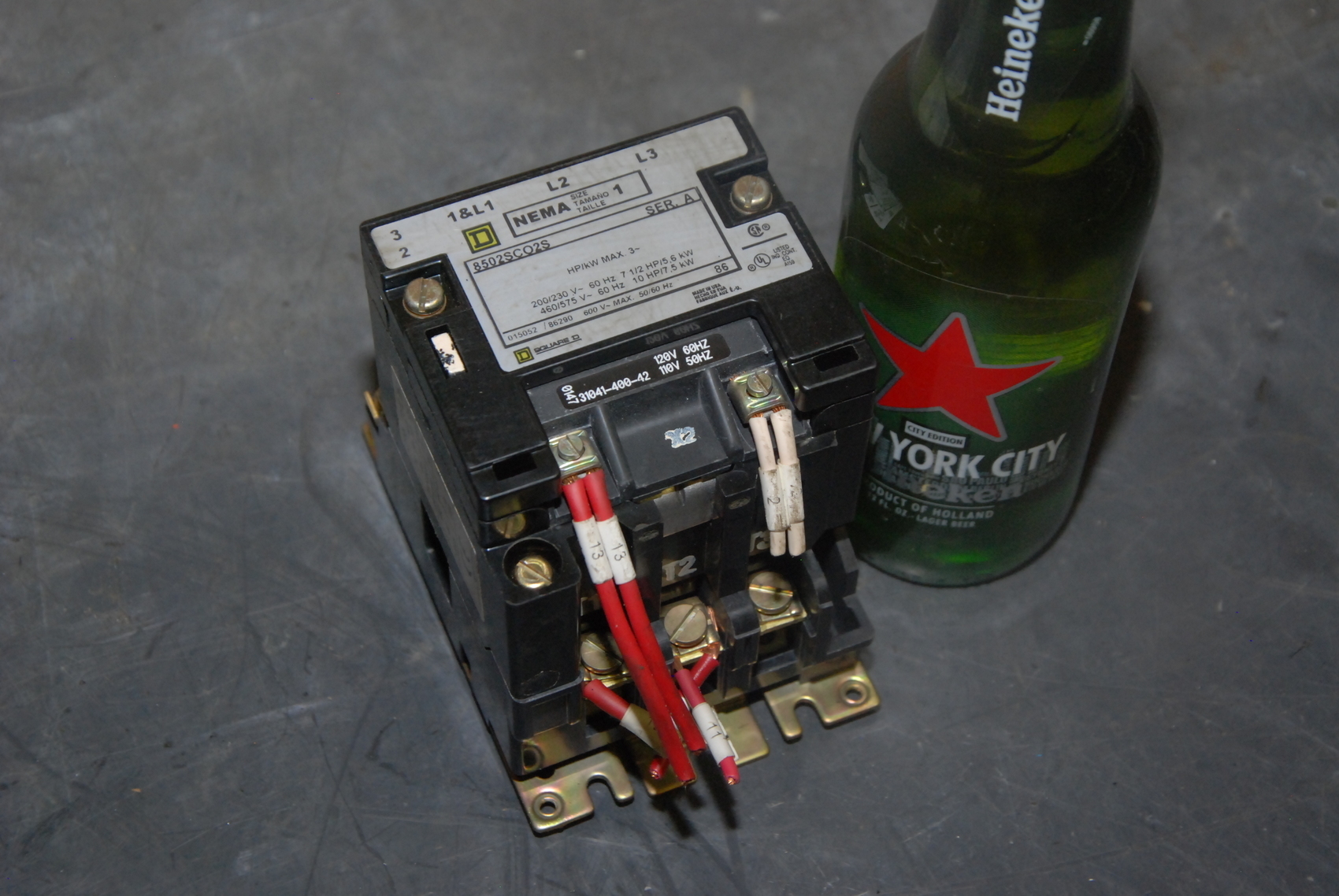 Square D 8502SC02S Contactor/Starter;Size 1;Ser.A;120/110V coil