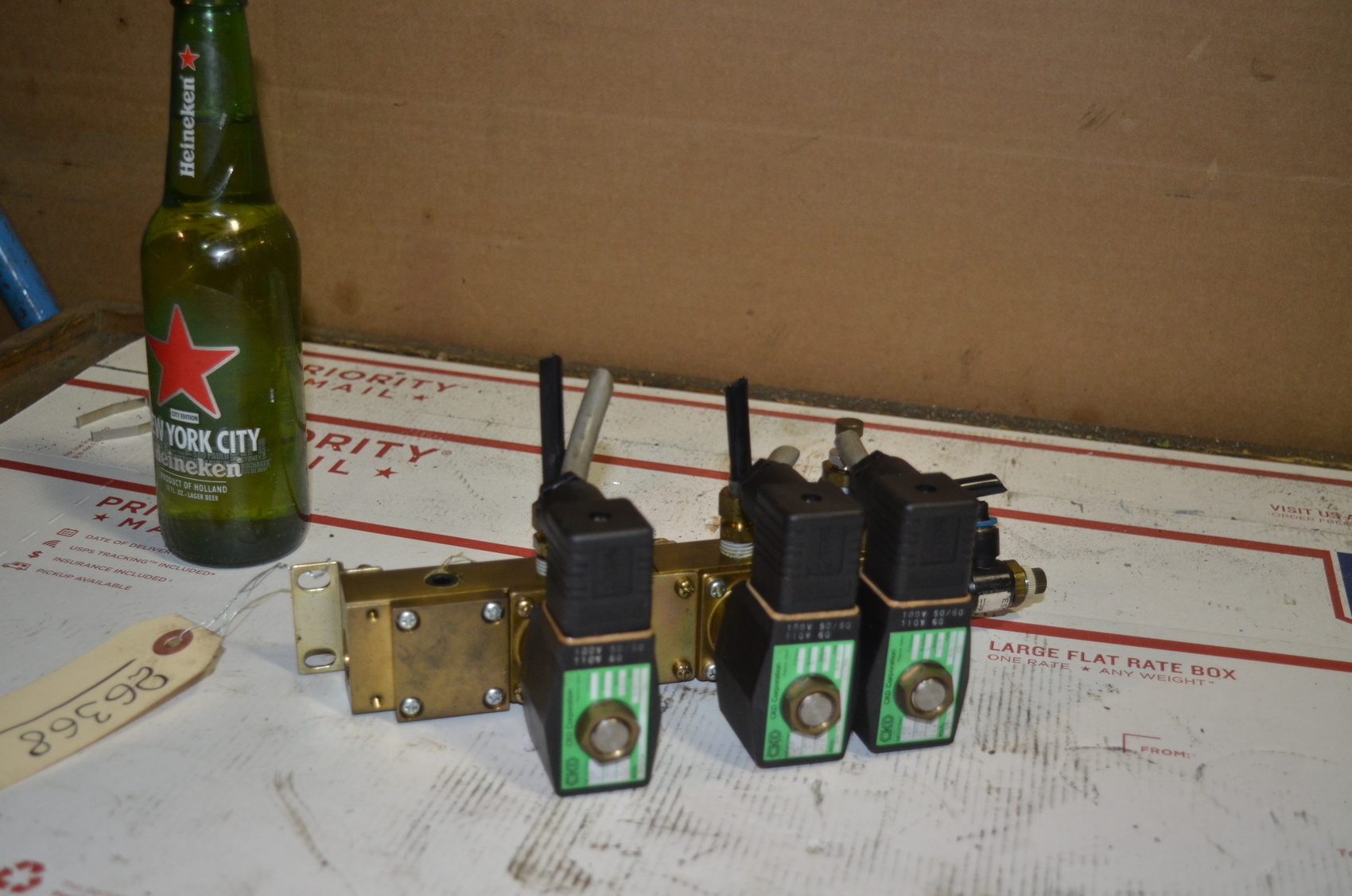 Lot of 3 CKD GAB4126 02G Solenoid valves with manifold