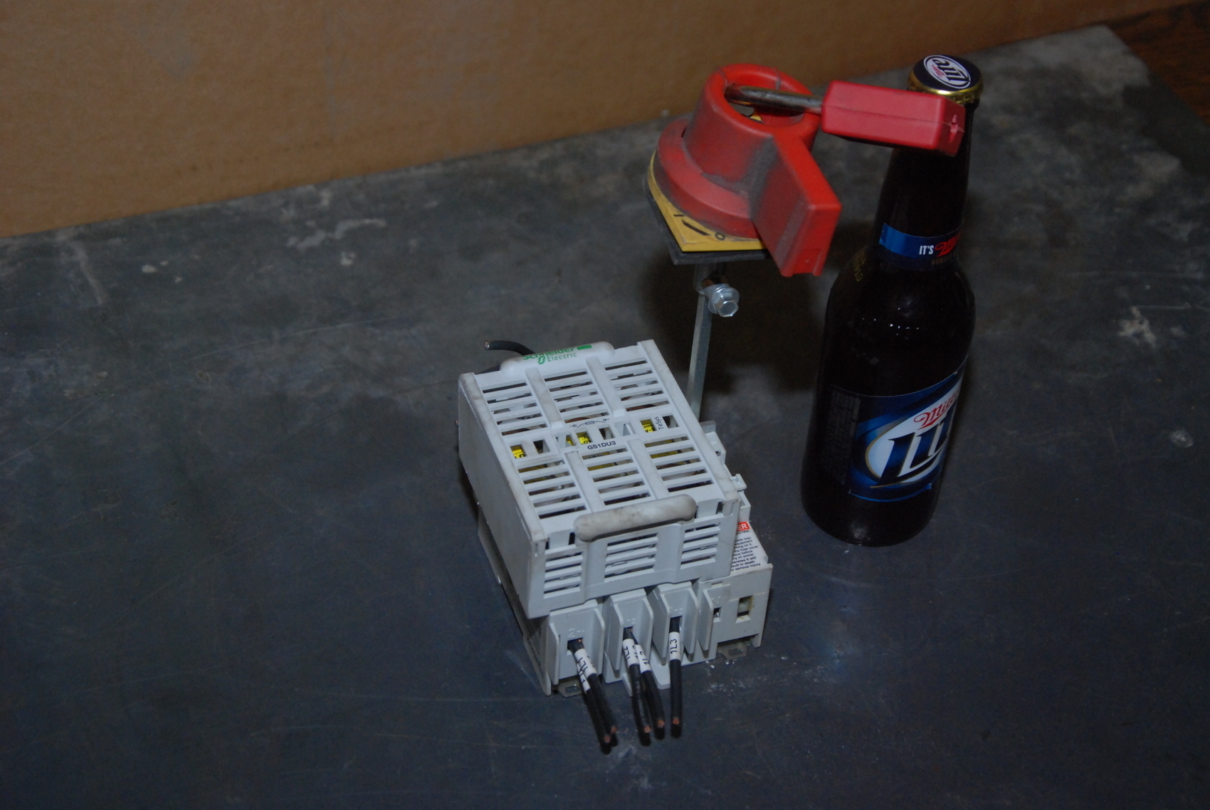 Schneider GS1DU3 Fused Disconnect Switch;30A;w/handle