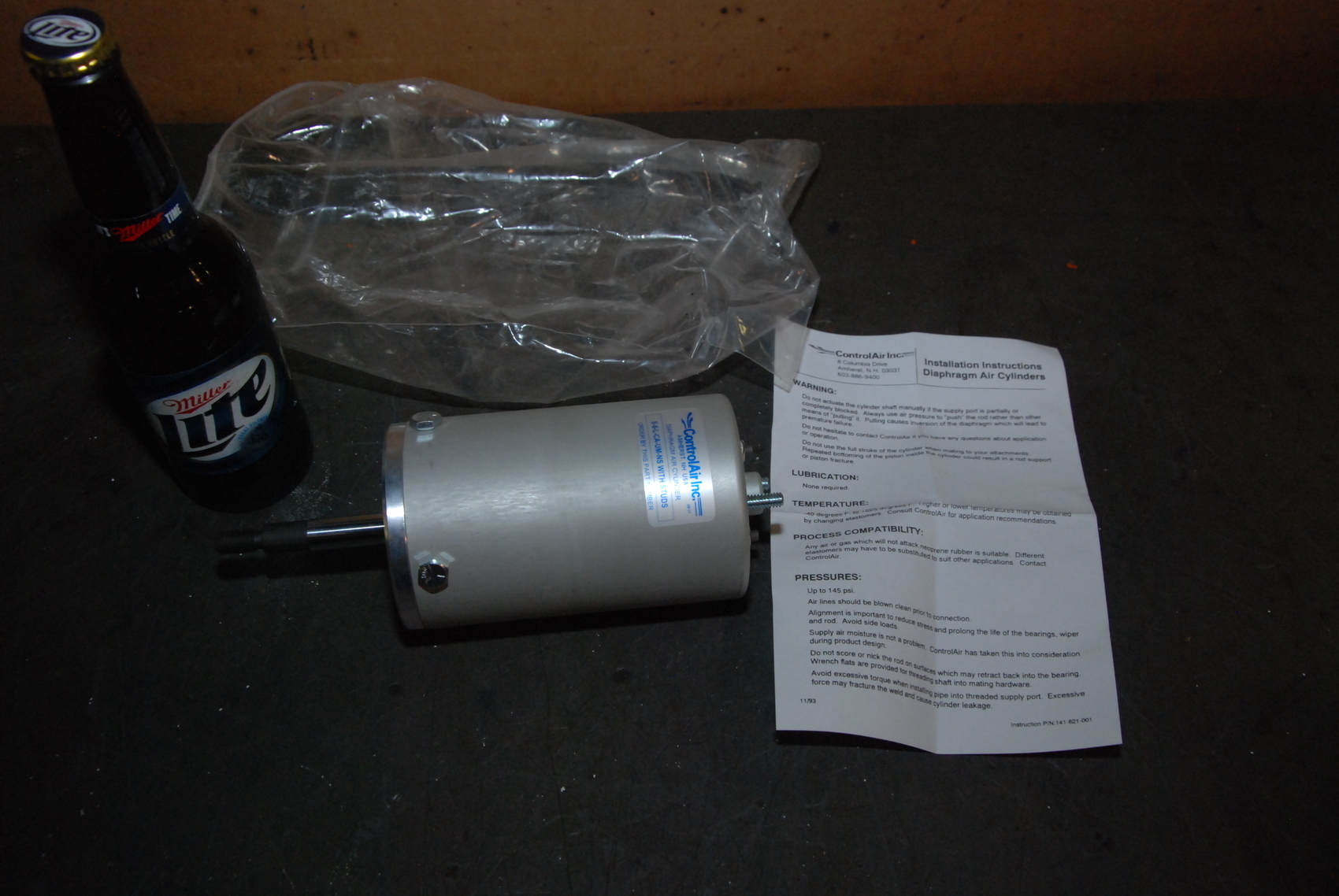 NEW ControlAir S-6-L-CA-UM-NS Diaphragm Air Cylinder;with studs