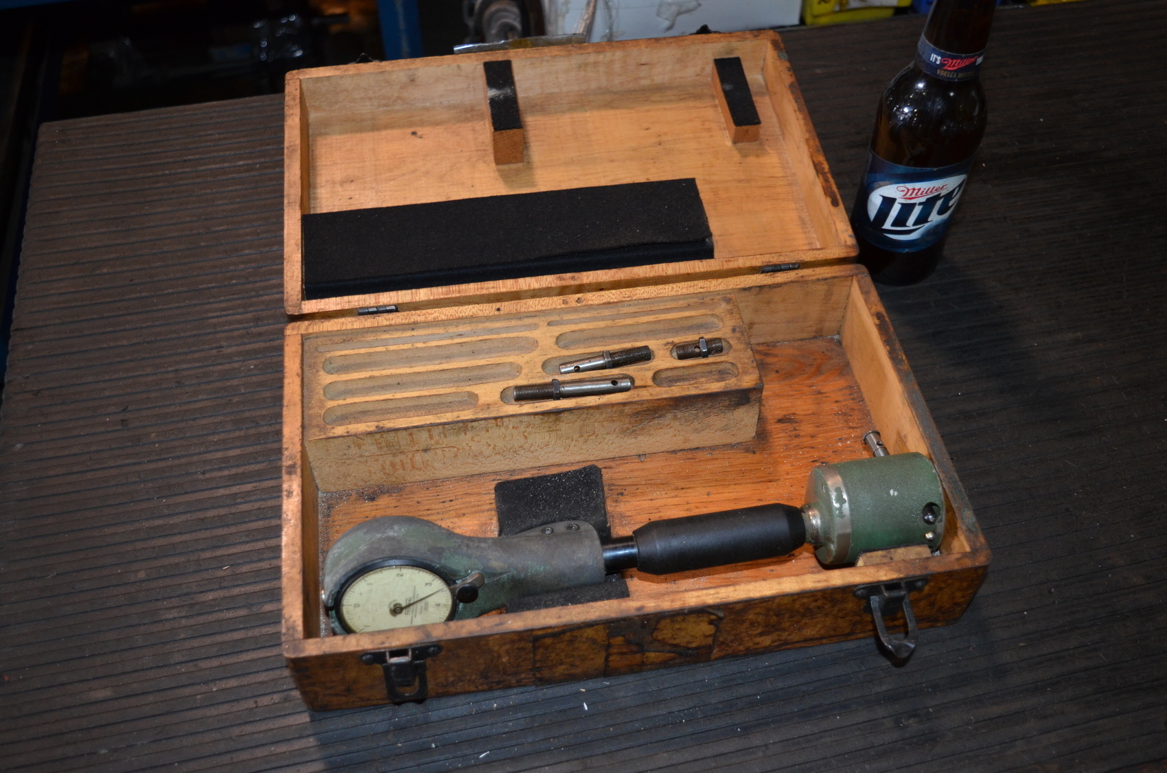 For parts Federal 120IP-3 Dial Bore Gage in a wooden case