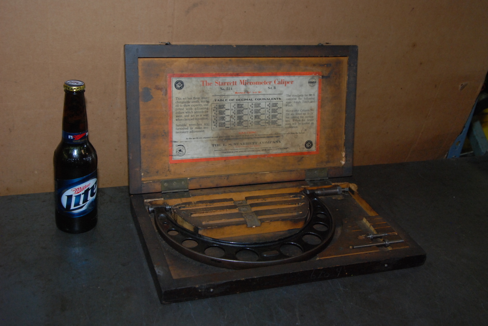 Starrett No244 Outside Micrometer Caliper;6"to 9"in a wooden case
