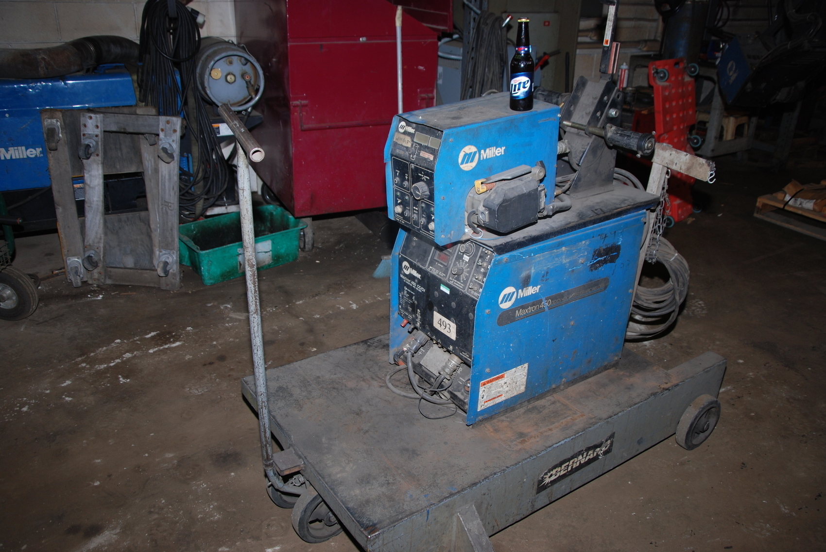 Miller Maxtron 450 Arc Welder w/D-64M Dual Wire Feeder+Bernard Cart