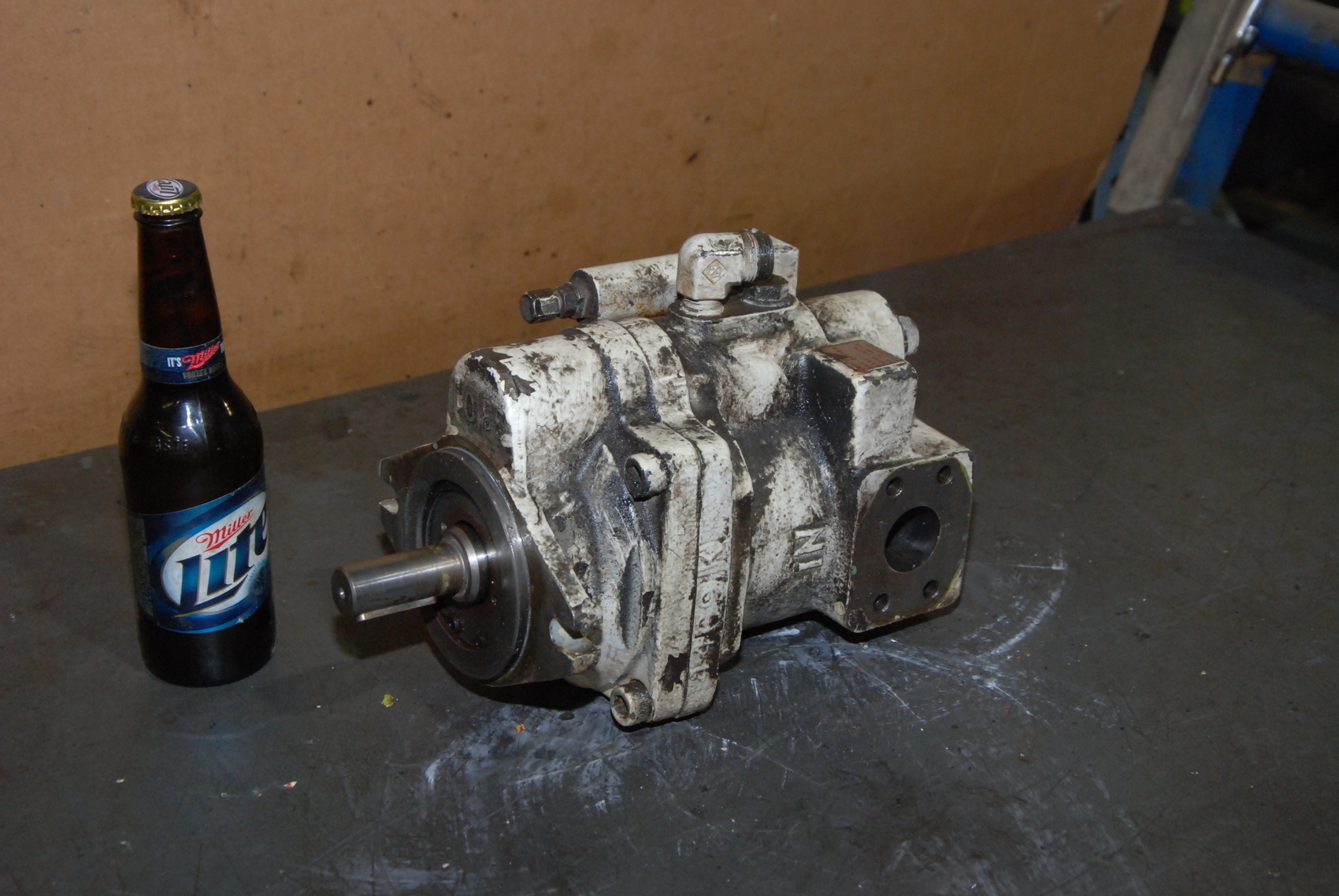 Nachi PVS 2A 35 N1 10 hydraulic Piston Pump