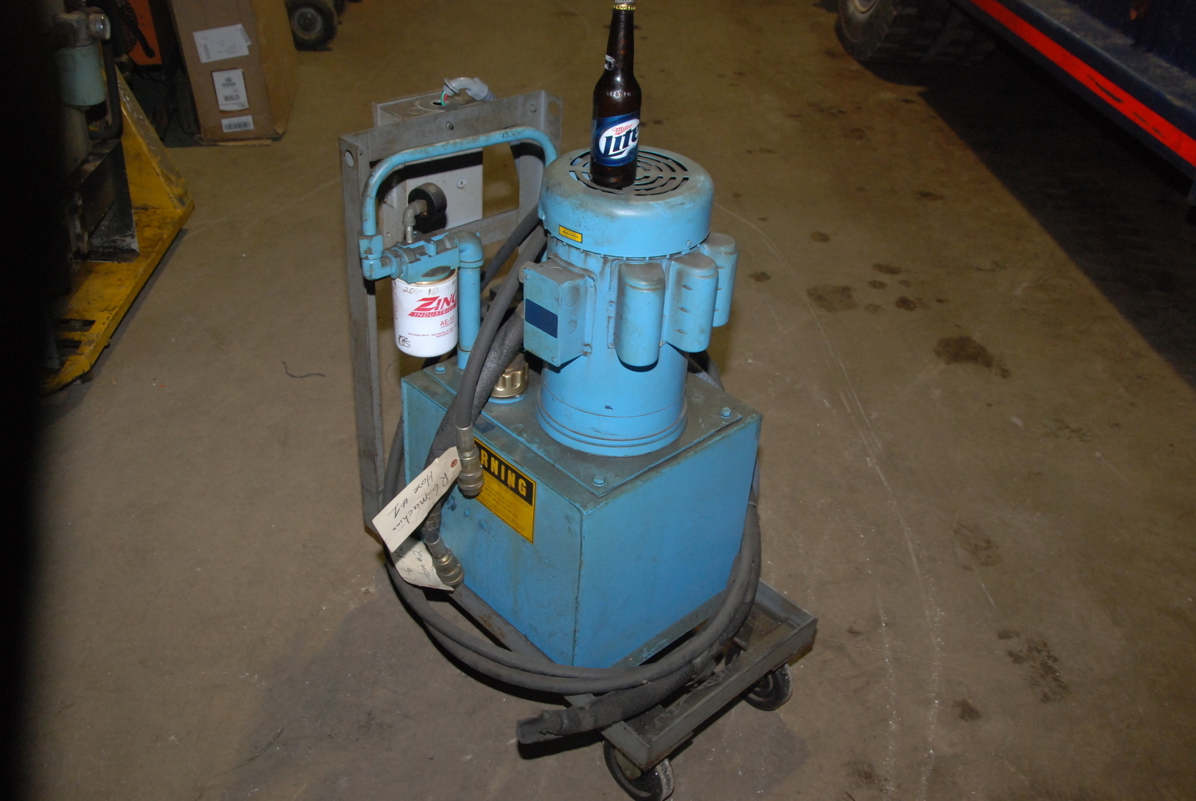 SINGLE PHASE 5 HP Hydraulic Unit on casters