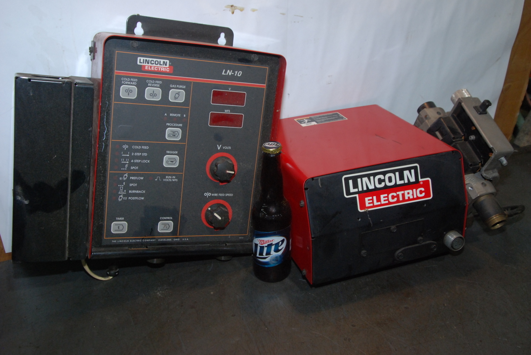 Lincoln Electric LN10 Controller and MIG Power Feed units