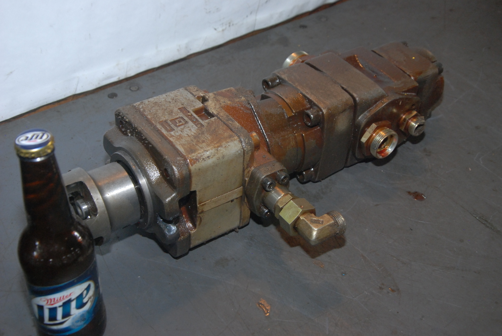 BUCHER KLETTGAU HYDRAULIC PUMP TYP ORX3H-012/31-032/21-01 6R90 I