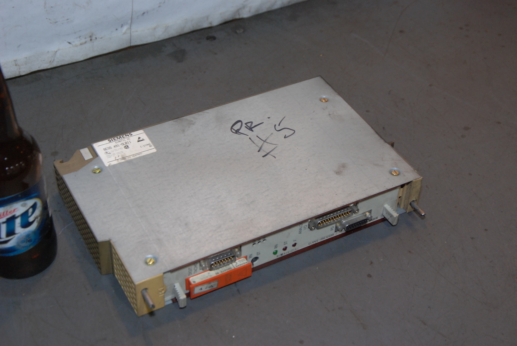 Siemens 6ES5 491-0LB11 Simatic S5 Adaption Casing