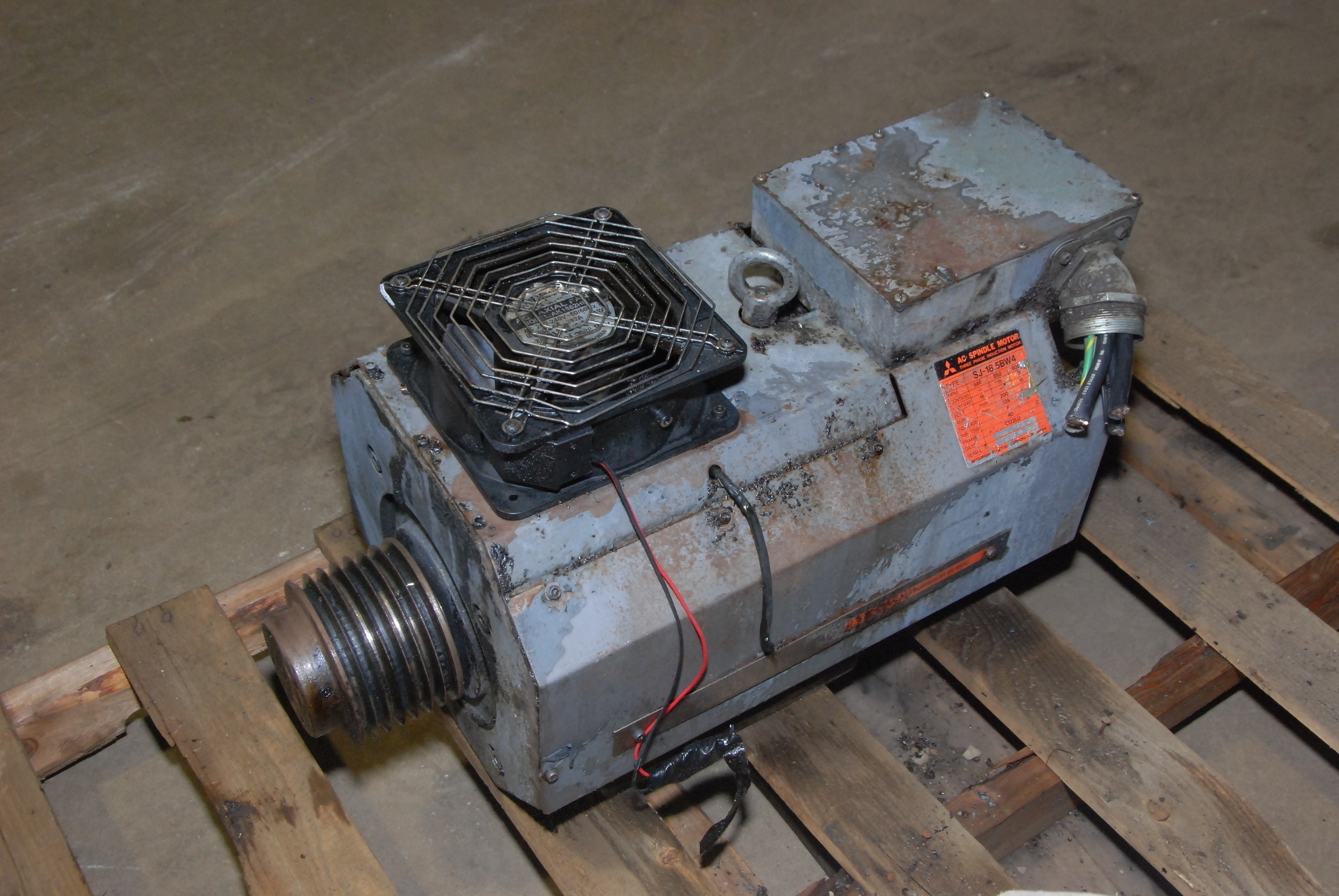 Mitsubishi AC Spindle Motor,11/15 kW,SJ-18.5BW4,680/850/6000 RPM