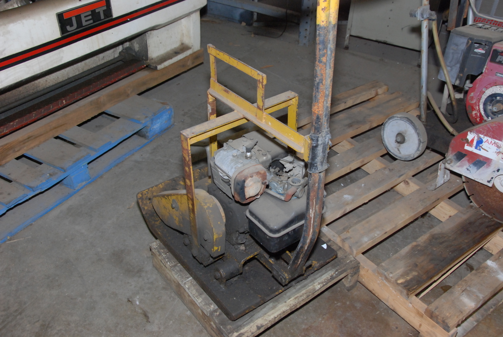 Walk-Behind Gas Concrete Saw,Unbranded,Untested