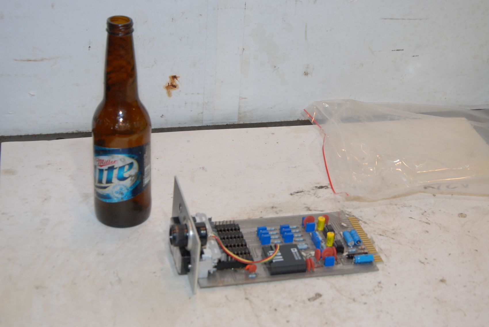 TINIUS OLSEN 3001-0980 Amplifier Board