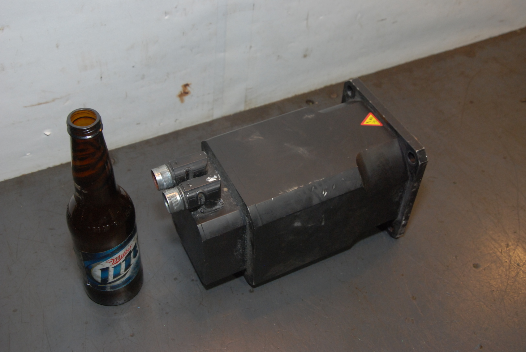 BR Automation 8MSA5L.R0-V400-1 Servo Motor