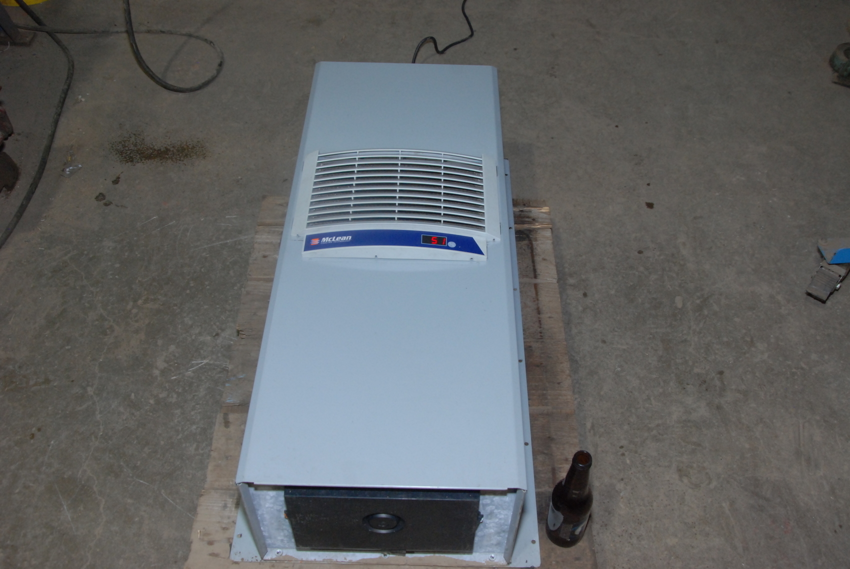 Mclean M36-0616-307H Air Conditioner 6000BTU 115V 14A Phase 1