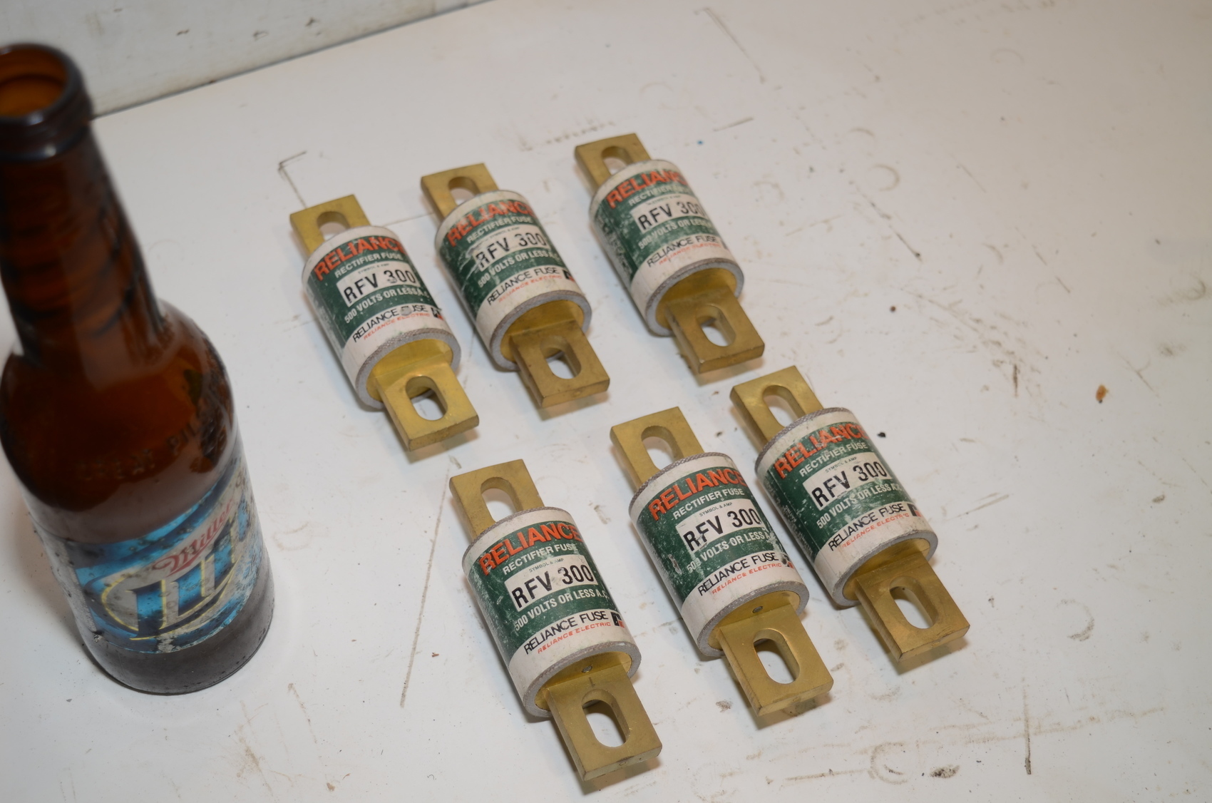 Lot of 6 RELIANCE RFV300 RECTIFIER FUSES