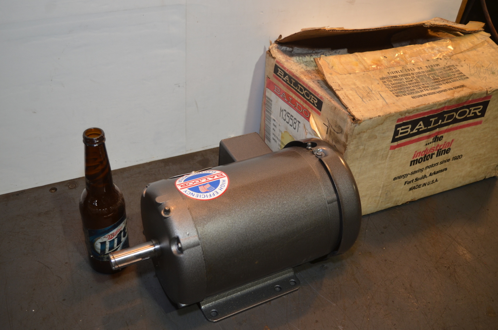 NEW!BALDOR 2 HP ELECTRIC MOTOR 208-230/460V 1725 RPM 3 PHASE