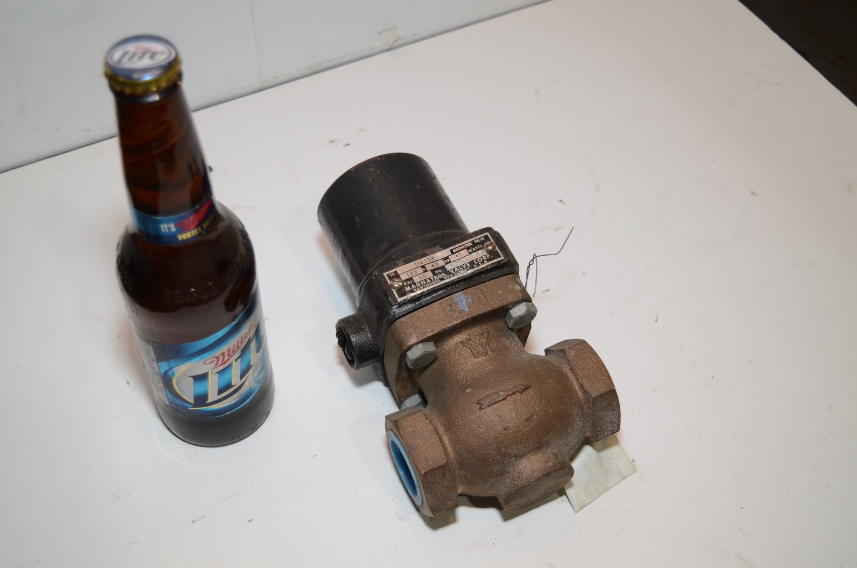 Magnatrol Valve 116S24 Solenoid Valve