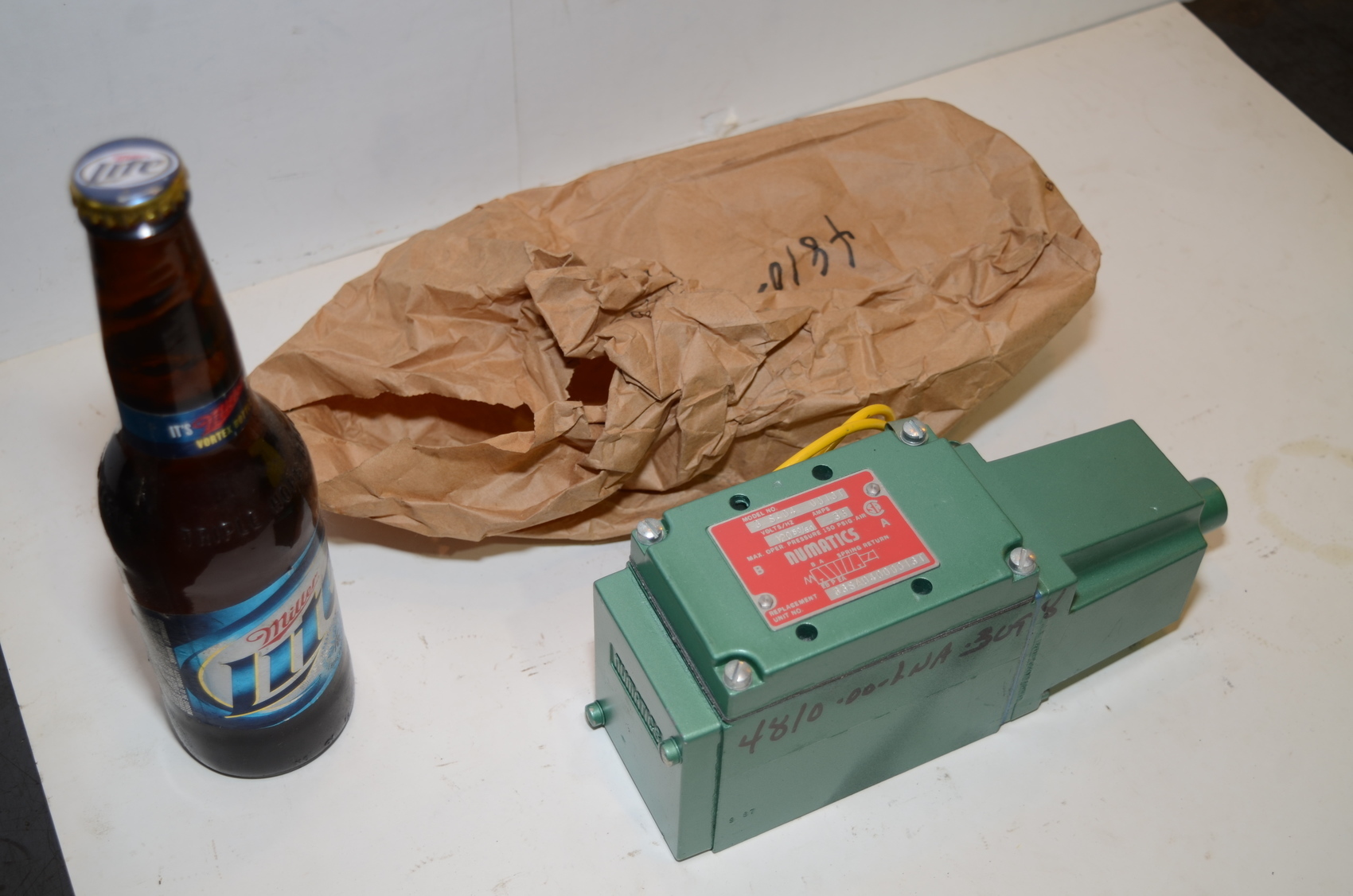 NEW!NUMATICS 3SAD4 PNEUMATIC DIRECTIONAL SOLENOID VALVE