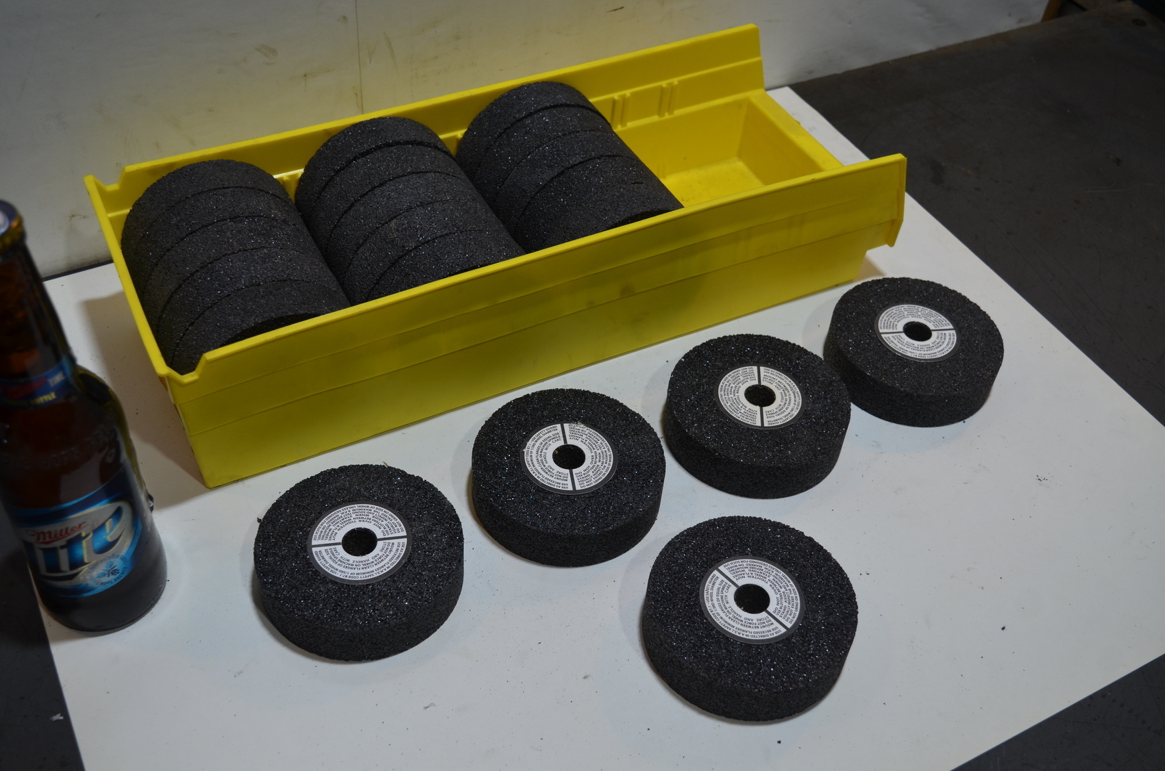 Lot of 20 GRIER Grinding Wheels 4*5/8*1