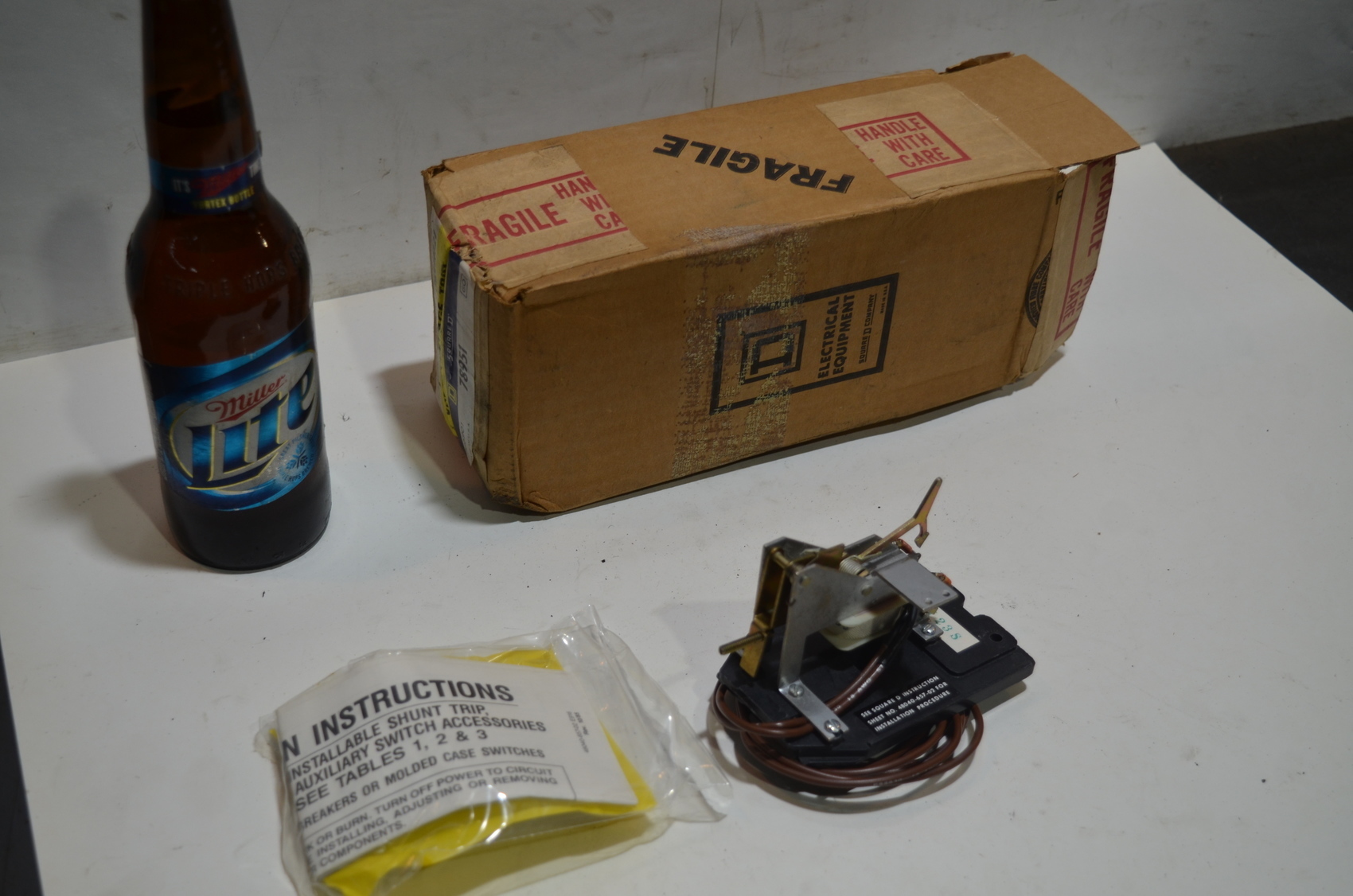 NEW!SQUARE D MA11121,120 VOLT UNDERVOLTAGE TRIP