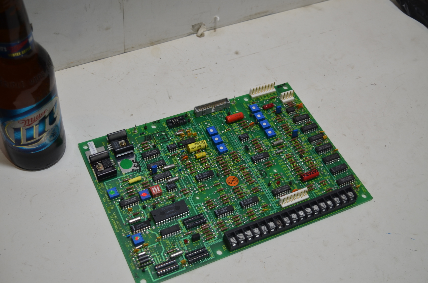 Eaton Dynamatic 15-575-2 Rev A Circuit Board