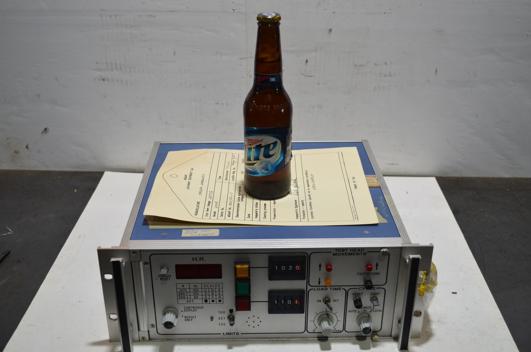 Tinius Olsen Model 4003 Crush Hardness Tester Controller Unit