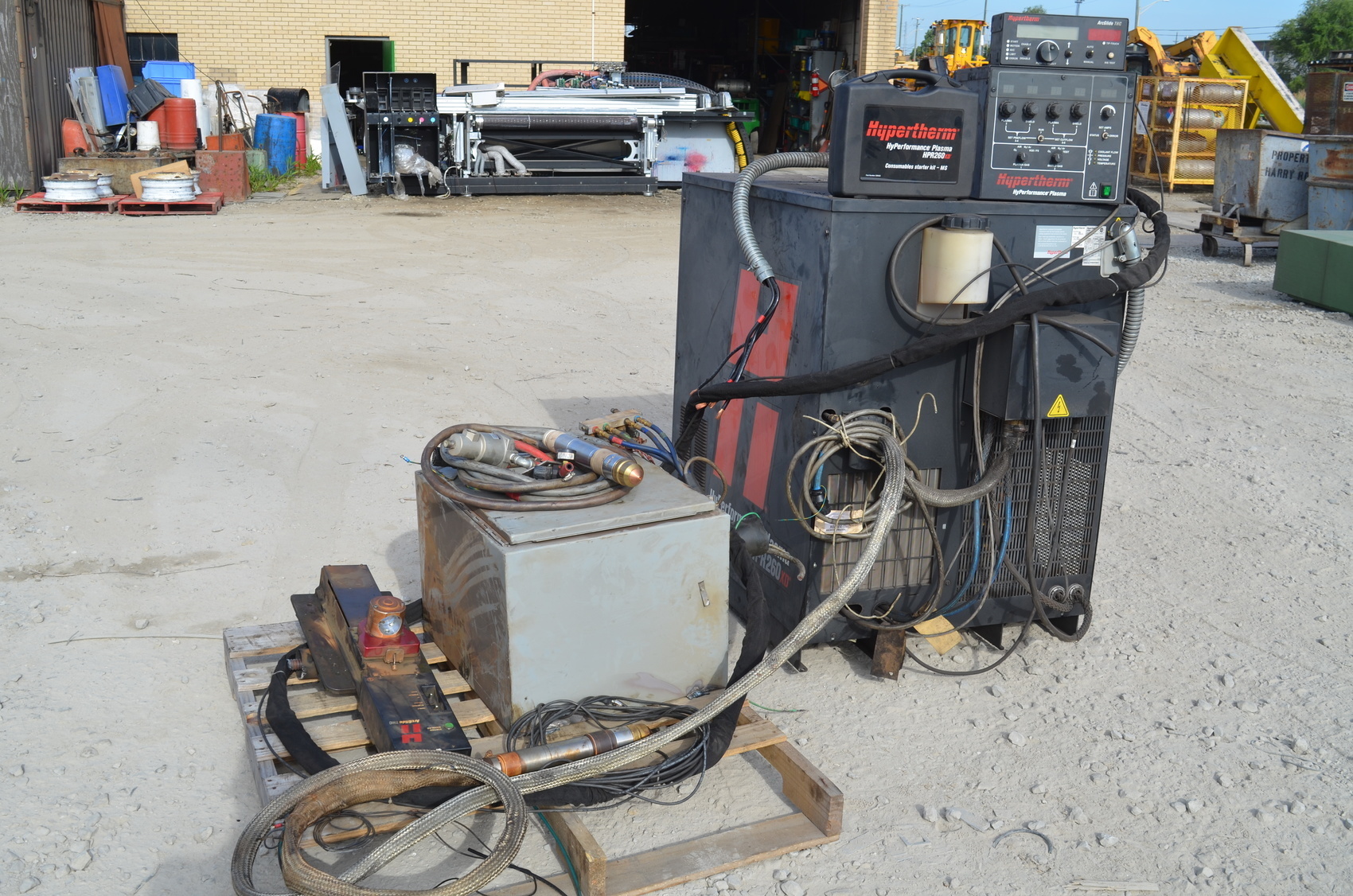 HYPERTHERM HPR 260 PLASMA CUTTING SYSTEM cutter