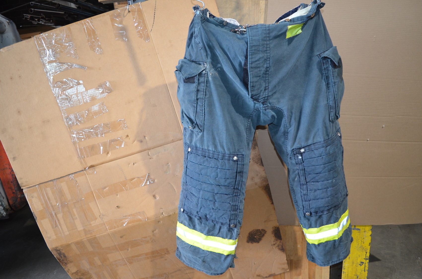 FIREFIGHTER PANTS WAIST 46,Inseam 31