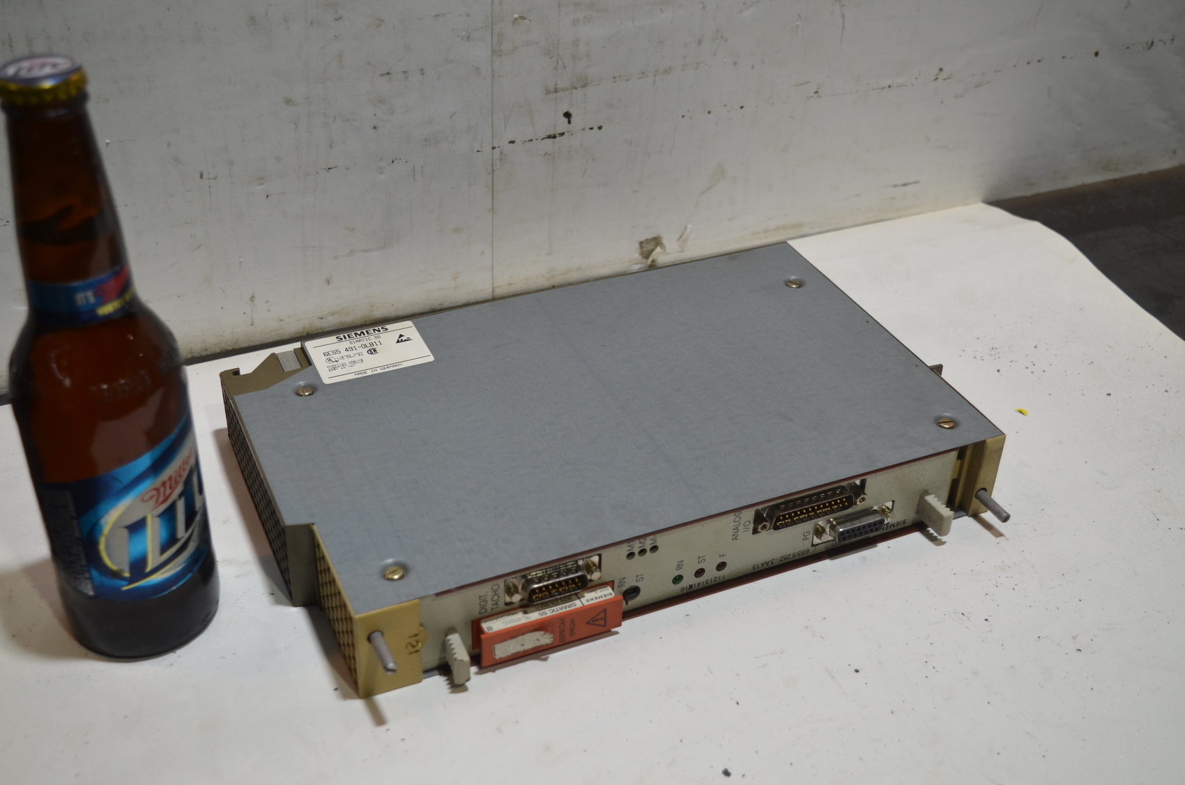 SIEMENS 6ES5 491-0LB11 ADAPTION CASING INSERTED MODULE