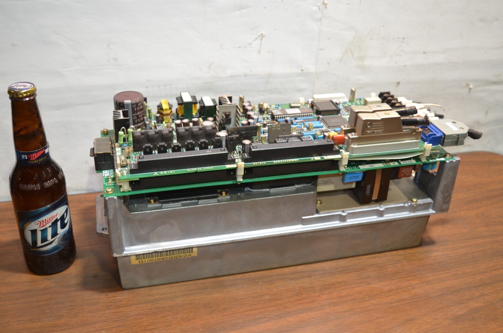 Mitsubishi Electric MR-S11-100-E01 Servo Drive