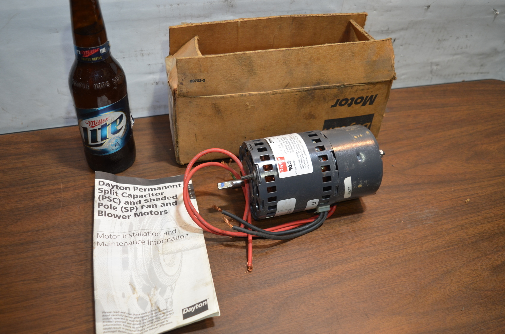 NEW!DATON 3M895D Motor 115v,HP 1/25,RPM3200