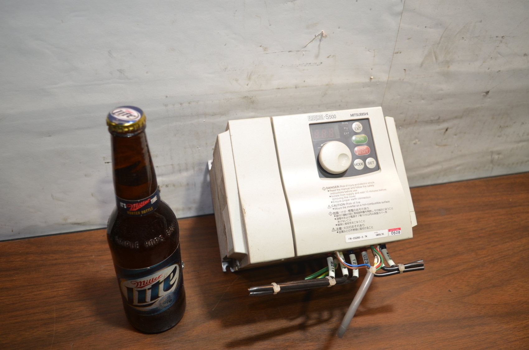 Mitsubishi Model FR-S520E-3.7KW Inverter Drive