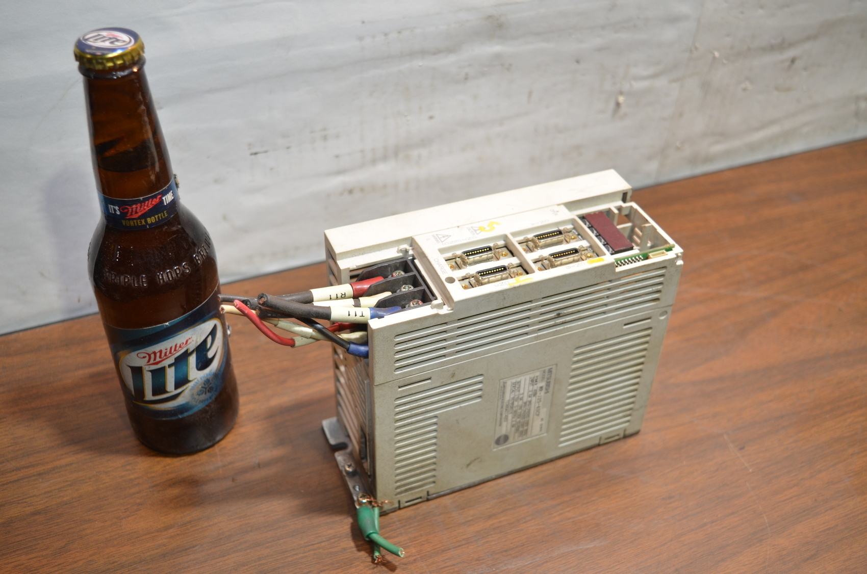 Mitsubishi MR-J2S-40CP Servo Drive