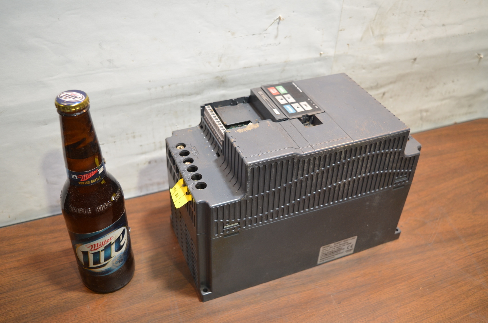 Z2400T-15GY-1-24V frequency converter