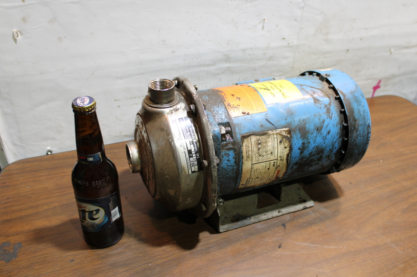 Goulds Pumps ITT Emerson MCS Series Centrifugal Pump 1MS1E5D6