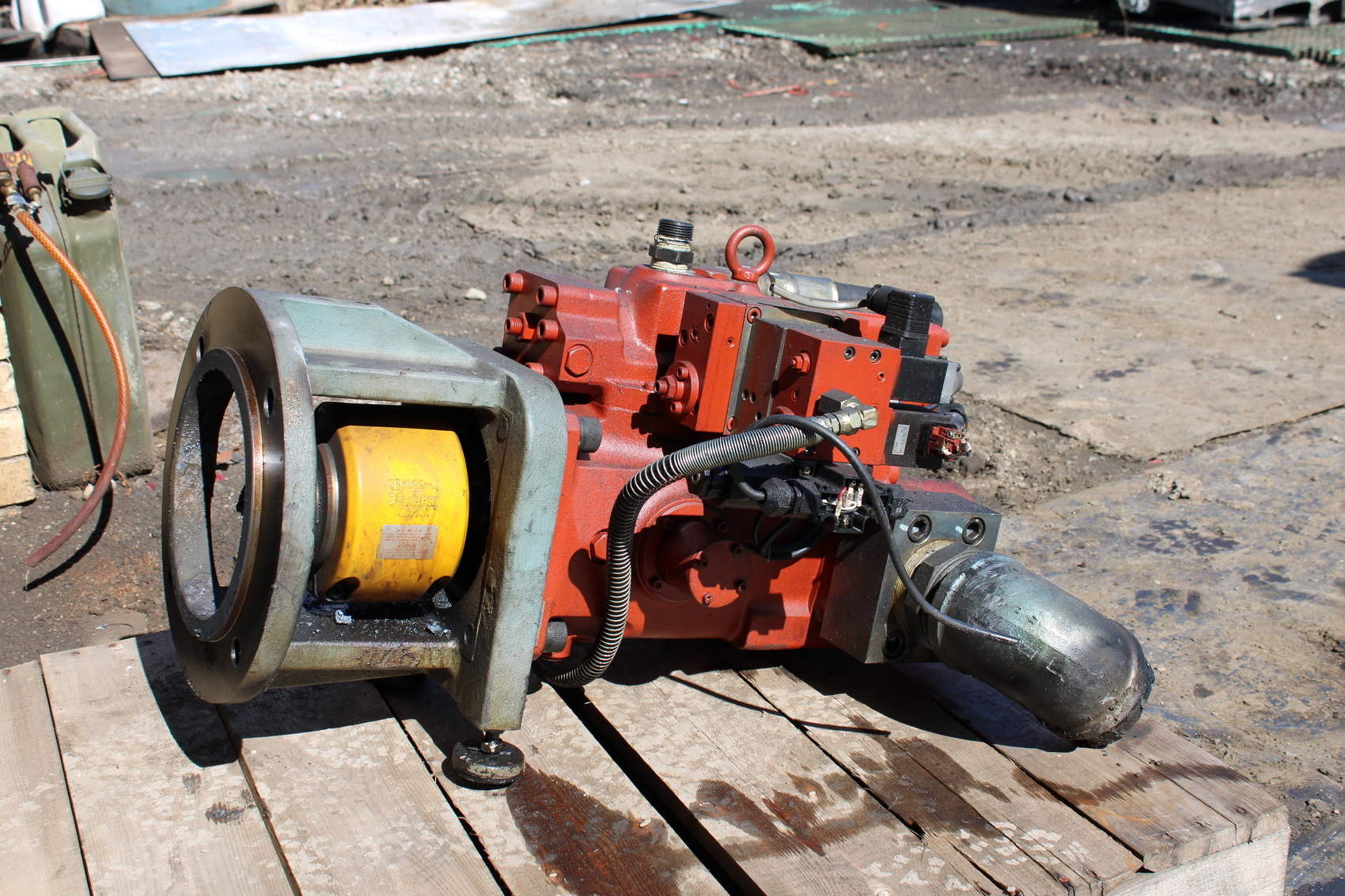 KAWASAKI KPM NVH195K119L-EPC-11F HYDRAULIC PUMP for injection molder
