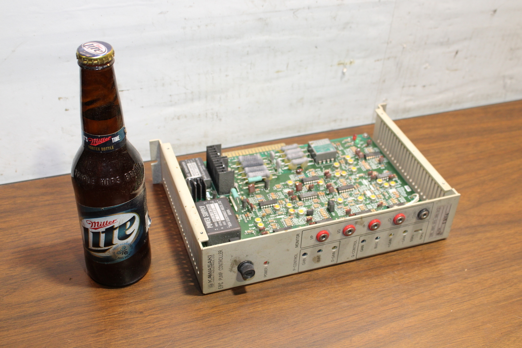 Kawasaki KEPC-B15-D24-01D Pump Controller
