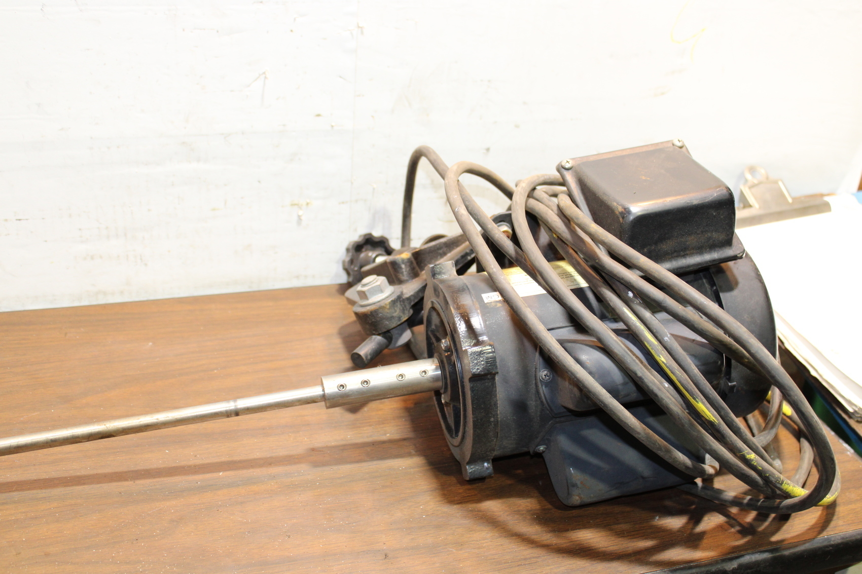 DAYTON 32V133 TANK MIXER 1/4HP,115/230V