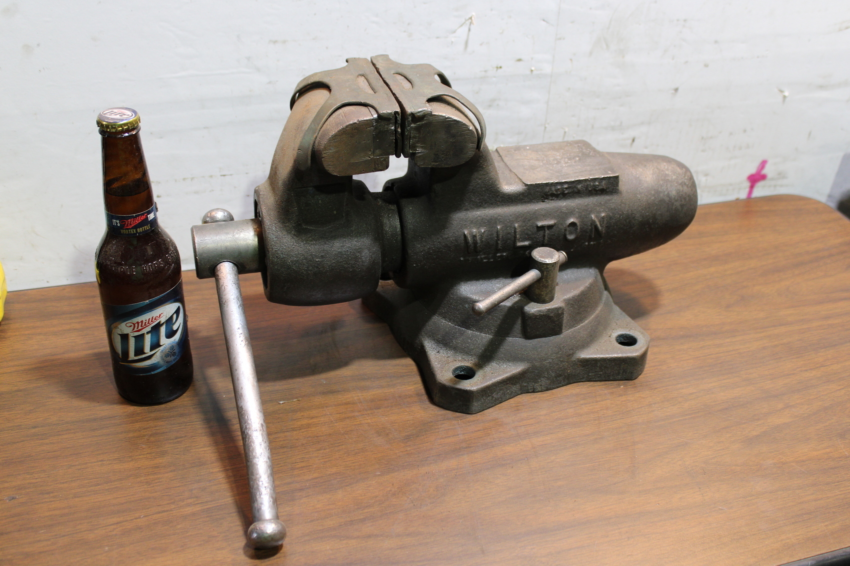 Vintage 1968 Wilton Bullet Vise 3-1/2"Jaws