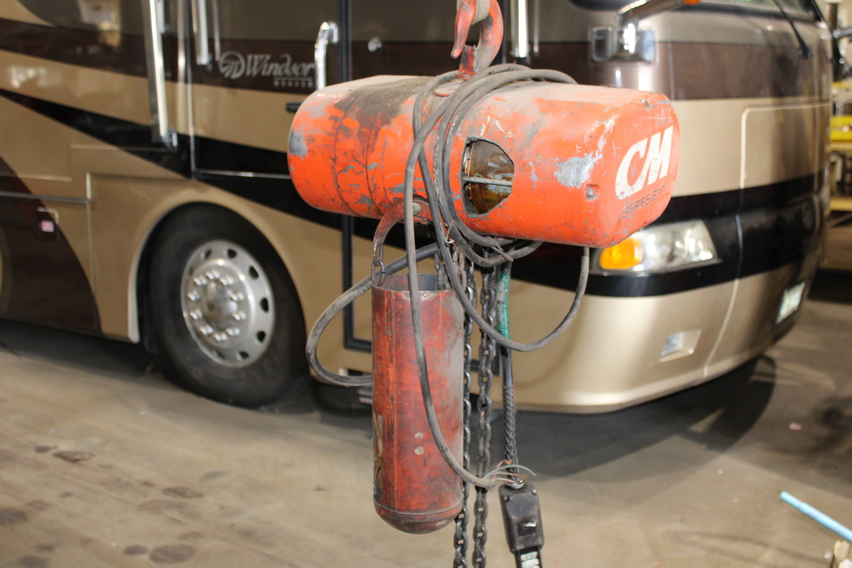 CM Lodestar R 2 Ton Electric Chain Hoist 240V 3 phase