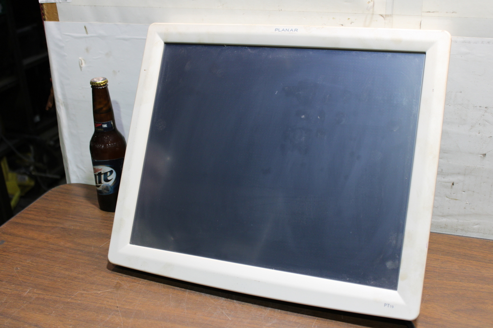 Planar PT1910MX-LCD monitor 19"