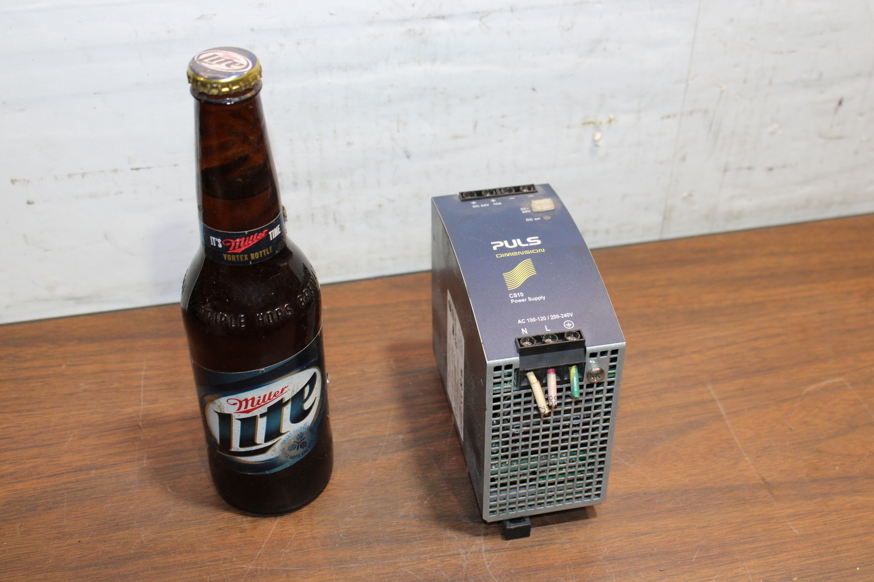 Puls CS10.241 Power Supply 12A 24VDC