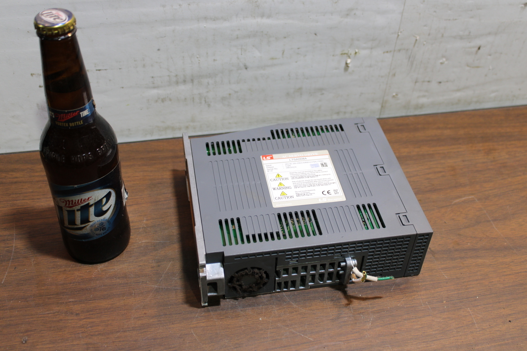 LS AC Servo Drive L7SA008A