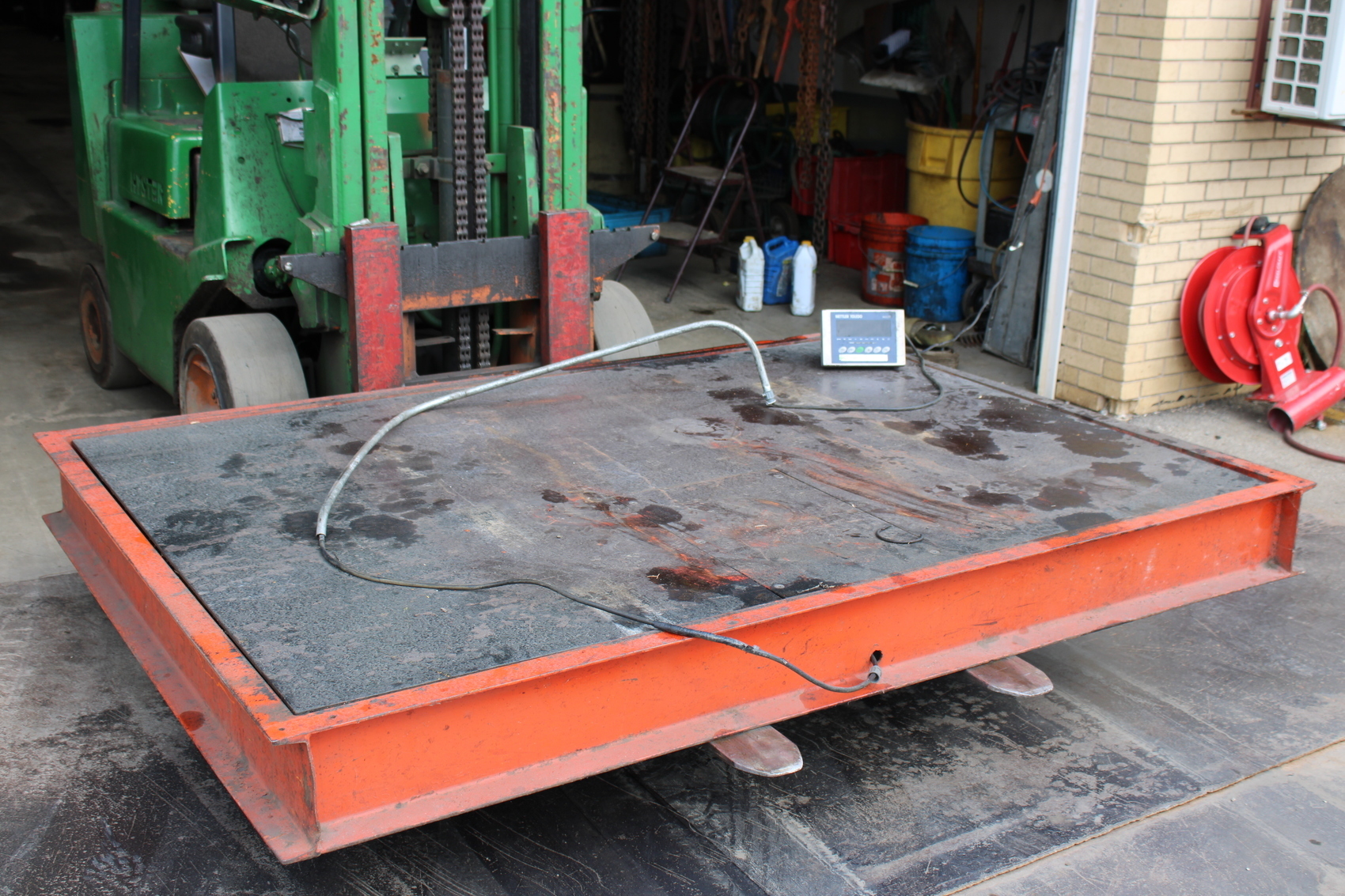 METTLER TOLEDO 7'x5'DIGITAL FLOOR PALLET SCALE IND226