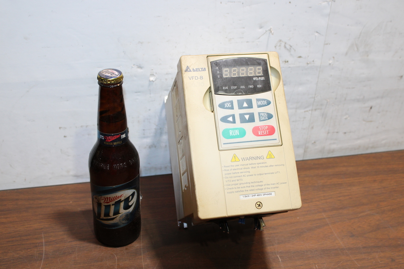 DELTA Variable Frequency Drives VFD-B Series VFD015B43A