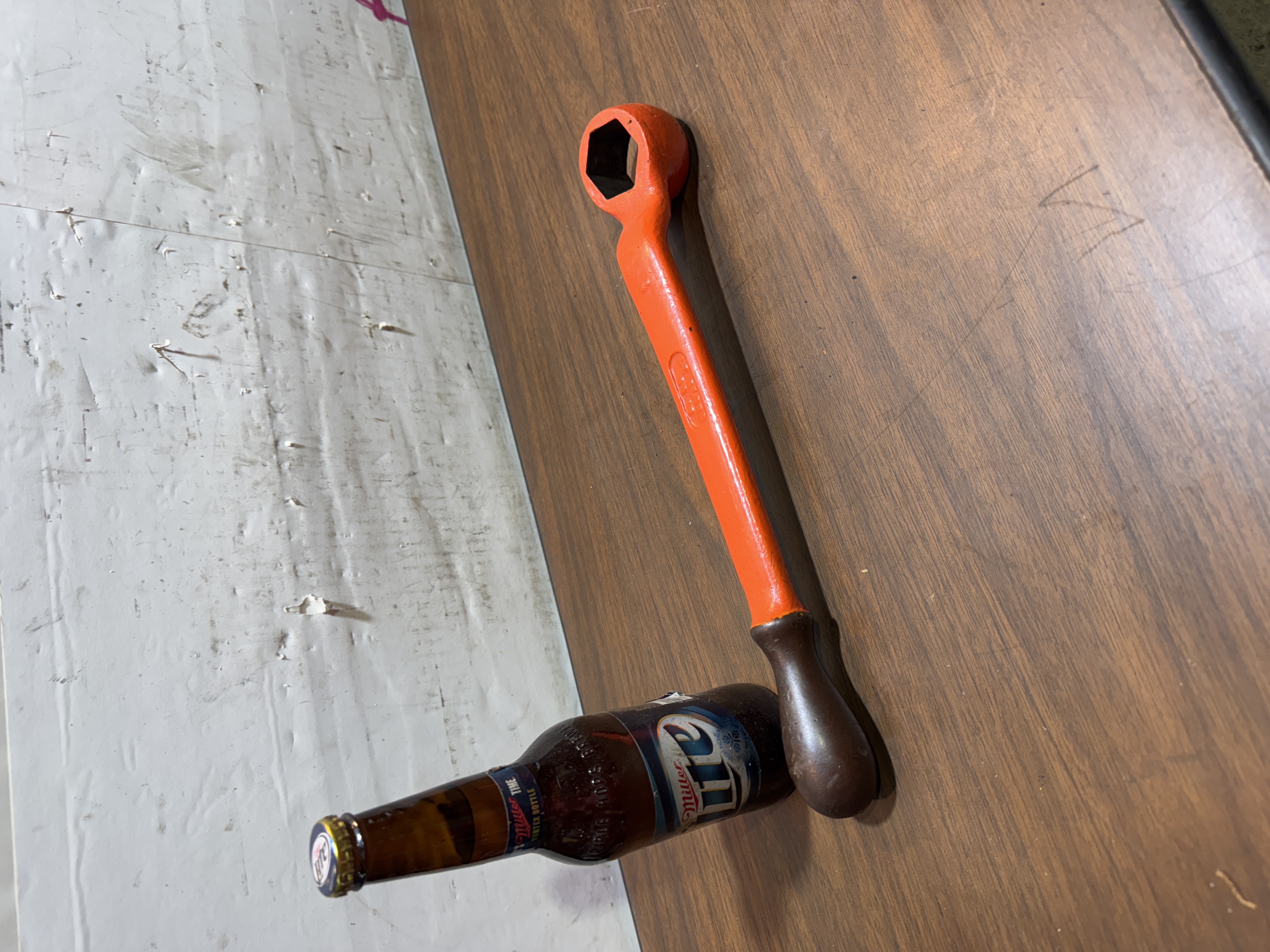Industrial Insulated Service Wrench for LeBlond Heavy Duty Lathe