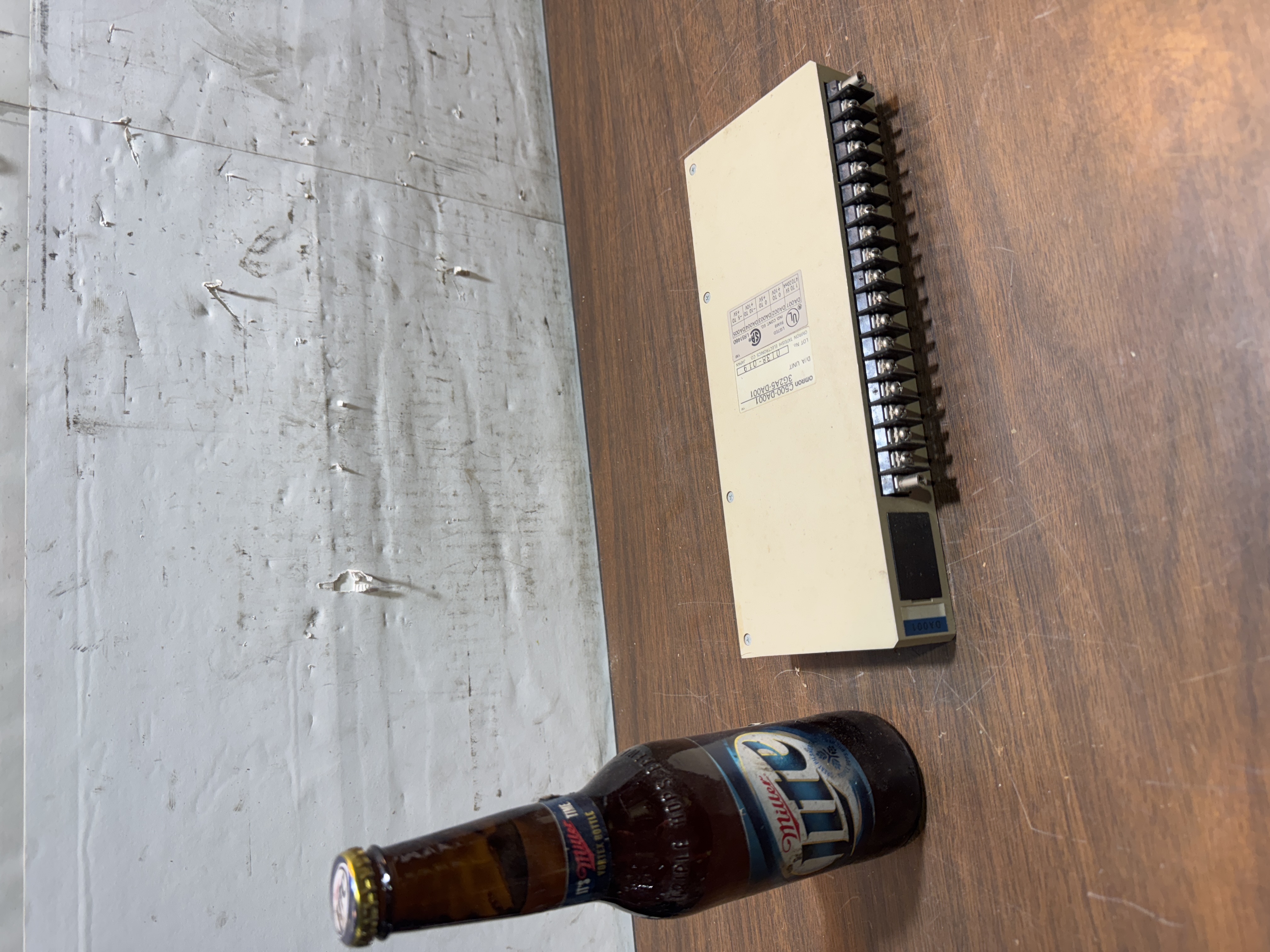 Omron C500-DA001 D/A Unit 3G2A5-DA001 Analog Output 1-5V 4-20mA