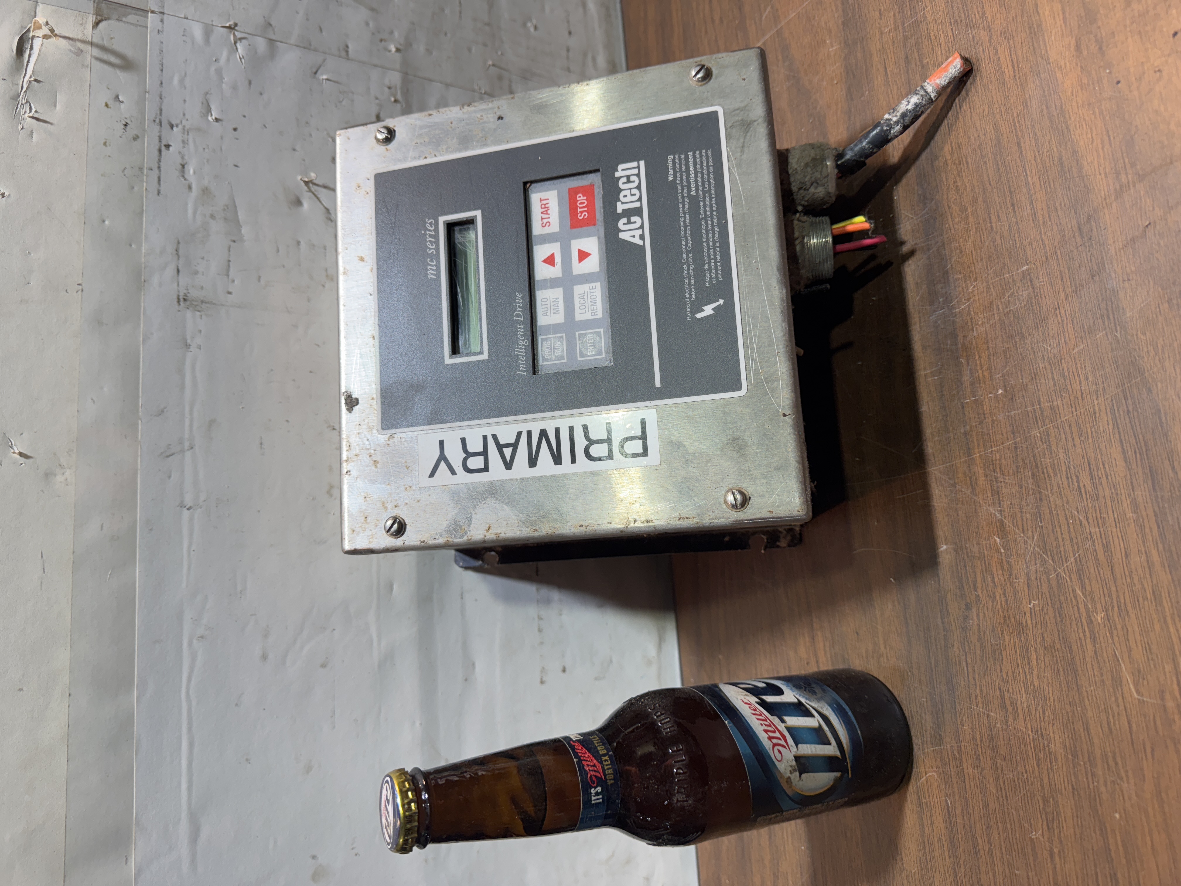 AC Tech MC Series M3110SE VFD 1HP NEMA 4X 120/240V In 3PH Out