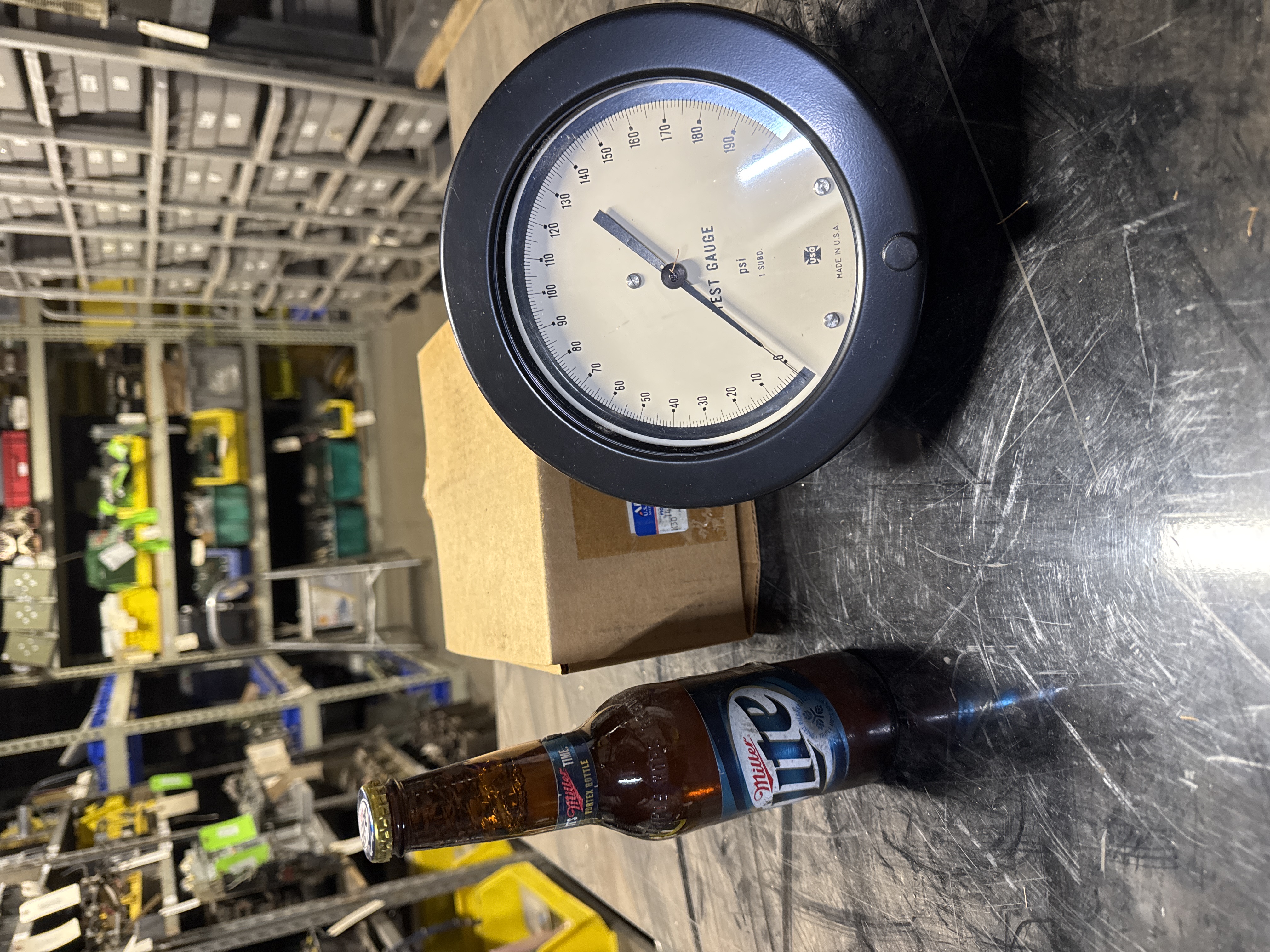 NEW!Ametek US Gauge Test Gauge 0-200 psi,6"