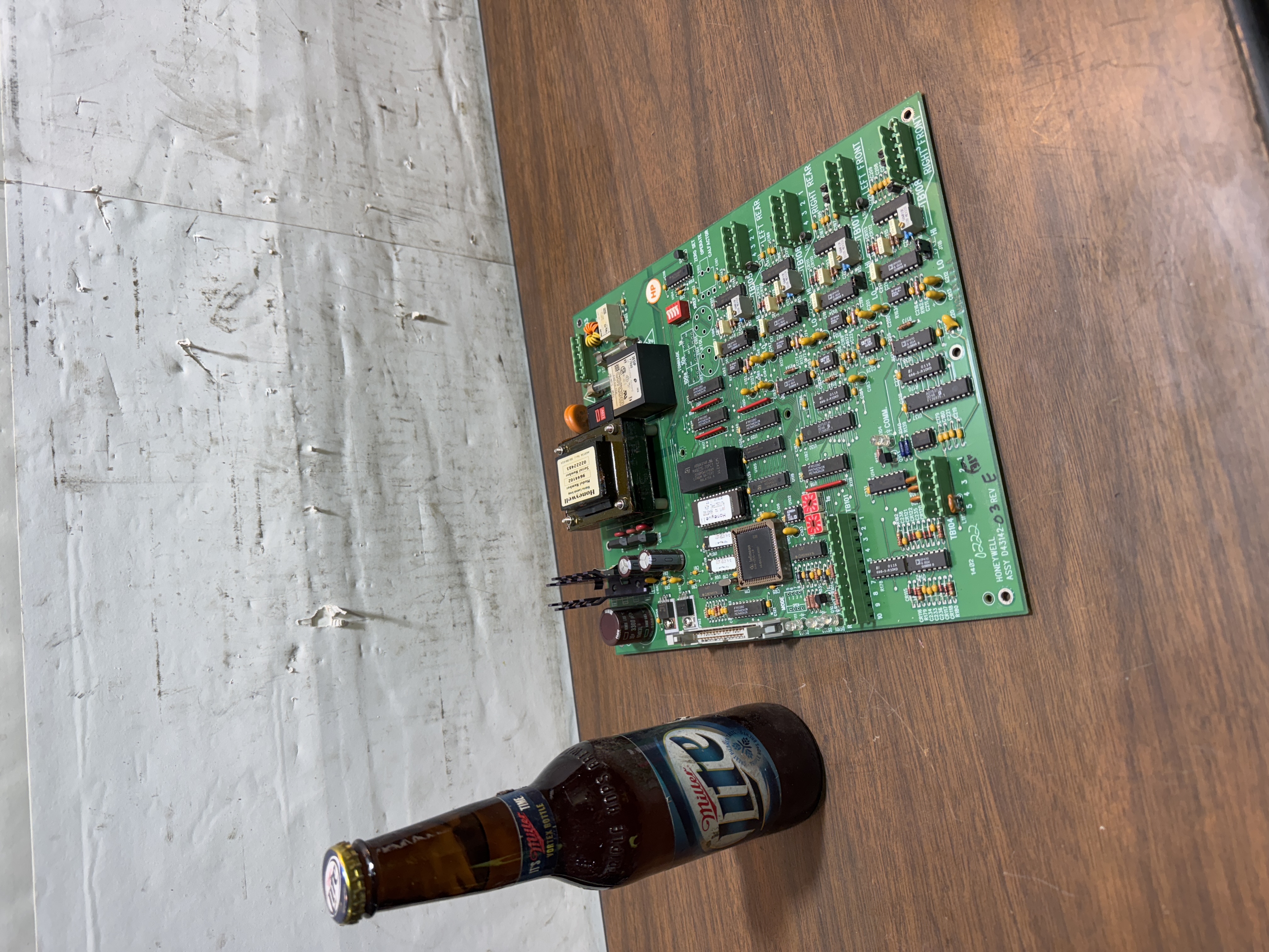 Honeywell ASSY D43142-03 Rev E Control PCB Board