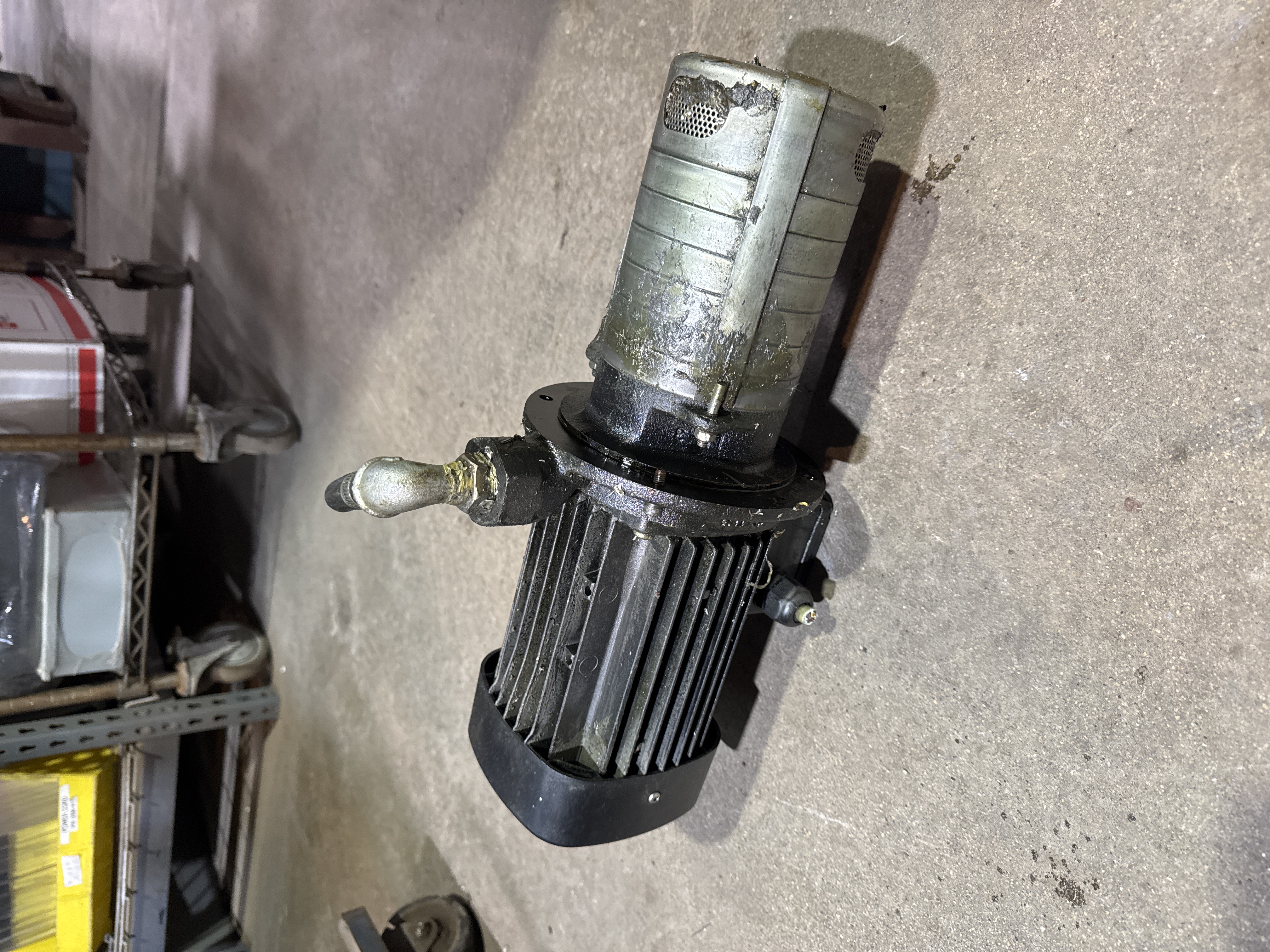 Grundfos MTH2-60/6 Immersion Coolant Pump 200-230V 50/60Hz